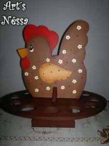 Porta ovos galinha marrom 2